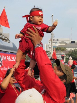 Red-shirt rally in Bangkok. Photo by Sian Powell